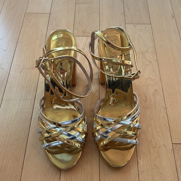 Gold and silver never worn RAYE block heels - Picture 2 of 4
